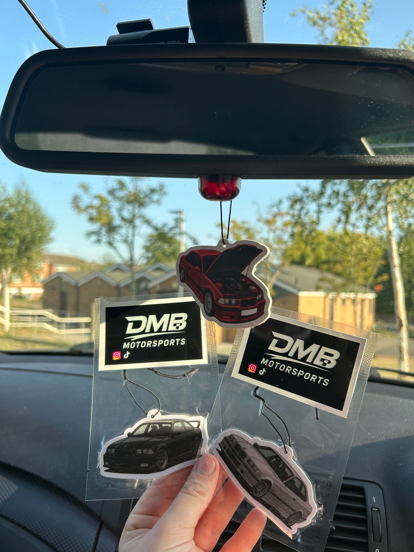 E36/black air freshener